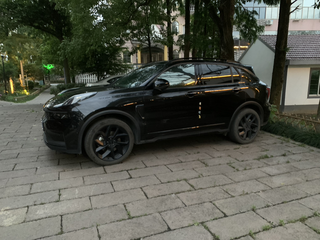 2年零4个月10万里程
到今天刚刚满10万里程。用车成本也10万了，大概就是一块