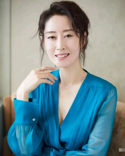 你们发现没？
刘敏涛有个“弱点”，
可能这辈子都无法克服了，那就是她演戏太能豁得