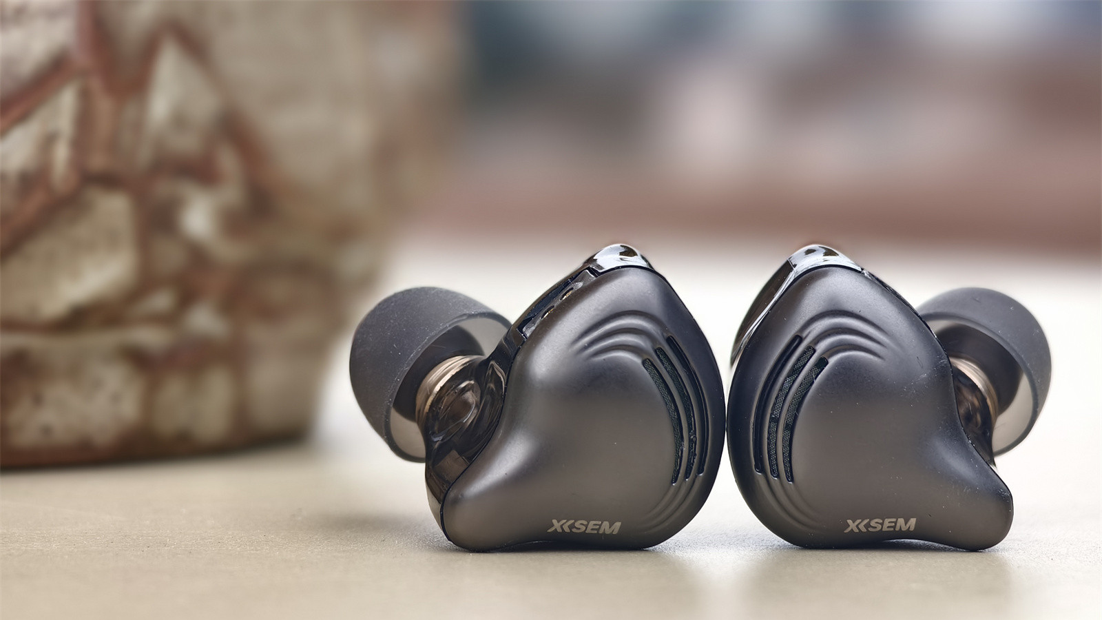 西圣 HiFi 1有线耳机体验：百元预算，也能get 到纯粹听感