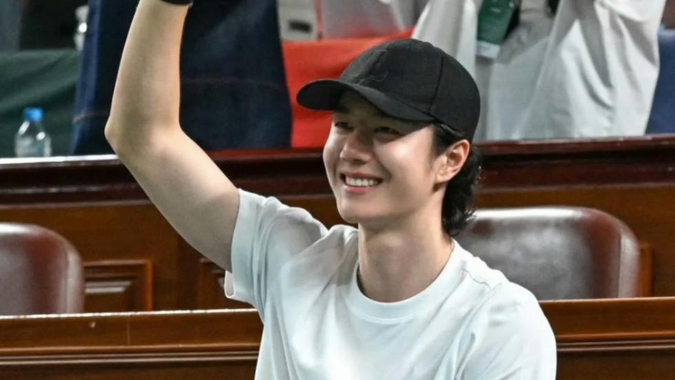 曝王一博不续约乐华，目前已成立个人独资工作室