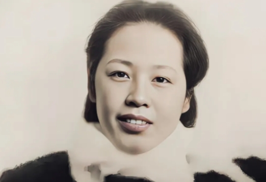 1949年新中国成立后，刘伯承元帅托人带口信，希望和原配妻子能见一面，没想到，妻