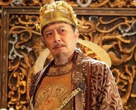 公元629年，一家伙在马路上狂喊，我要当皇帝了。当地官员生怕有差，赶紧把他抓起来