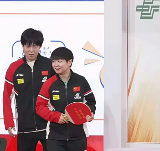 网友调侃楚钦:这是邮政局，不是民政局！