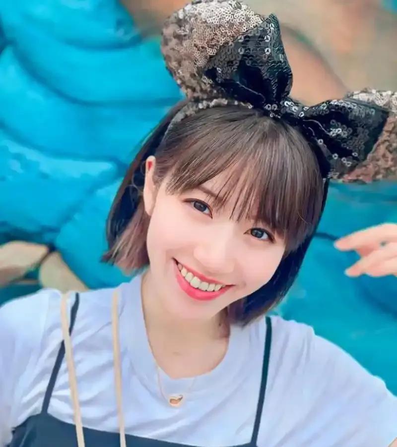 羽毛球，考究落点！
1、羽毛球，打好了落点，效果比猛发力要好。
2、如何掌控落点