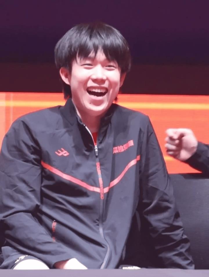 如果有钱有时间
我一定要去现场看一次乒超