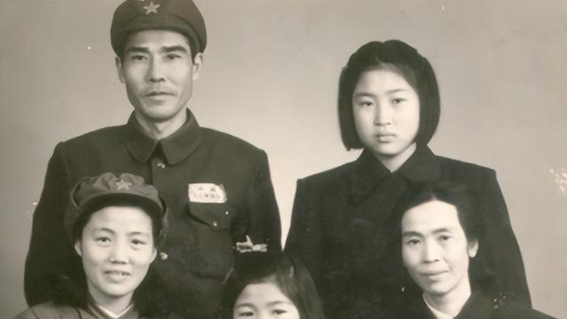 1984年贺子珍病逝，上海市委请示葬礼的规格，邓小平一句话定调