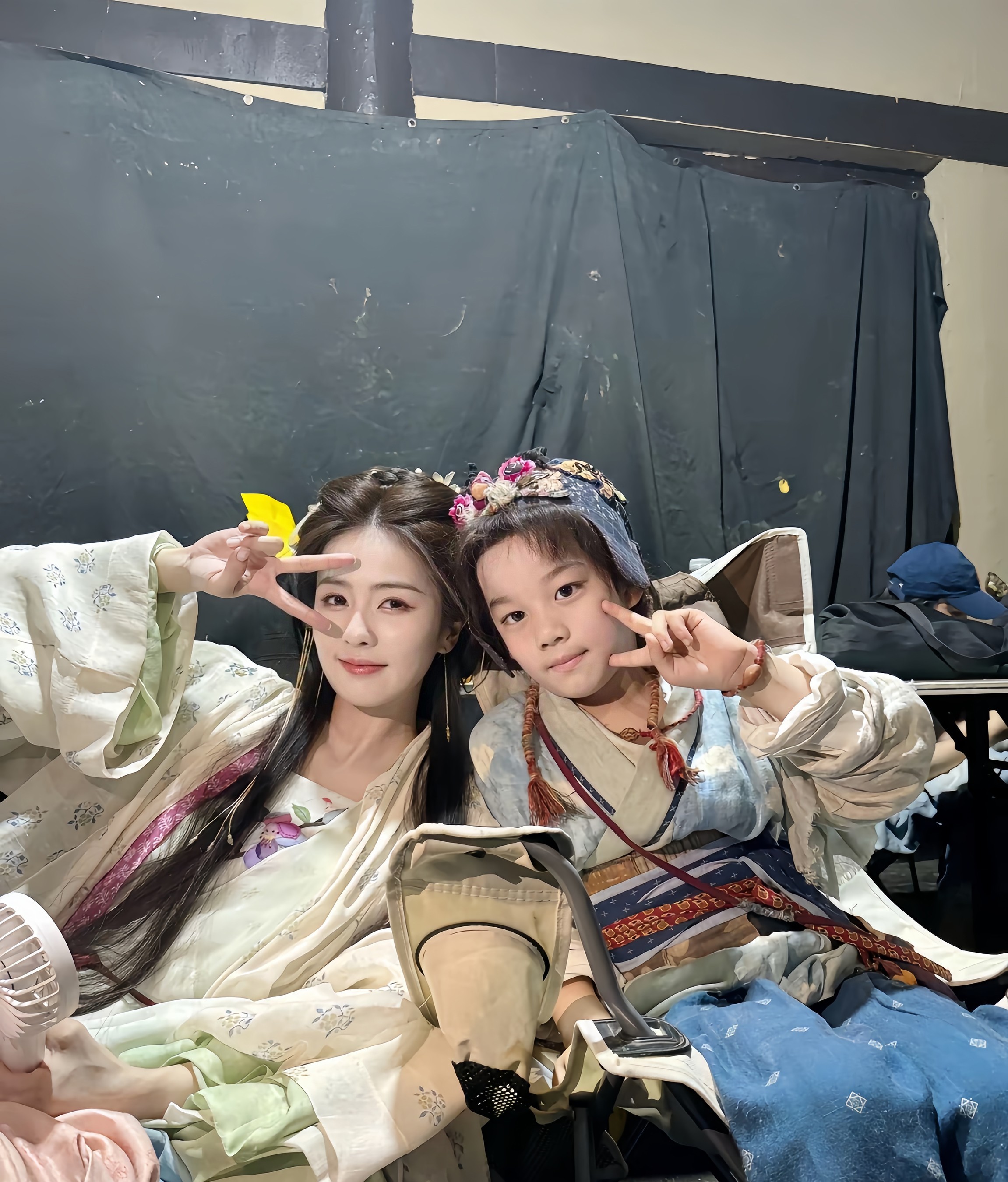 《临江仙》儿子十安的离世是花如月和白九思决裂的根本原因。

想不到十安小朋友也
