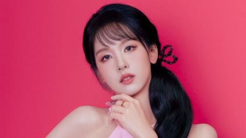 陈都灵的粉粉妆造，超让人有感觉的，nice的，超爱的！