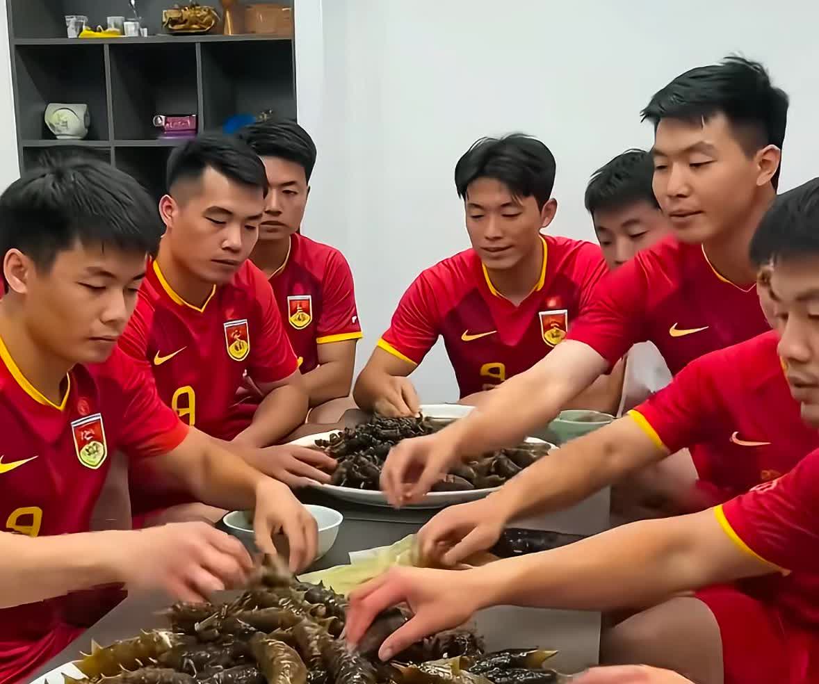 赞助商撤资:中国男足不停的刷新底线
比亚迪取消赞助，耐克取消赞助
平安到期不