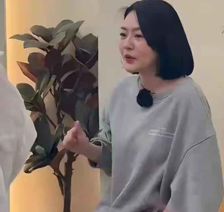 小S终于迎来好消息，

说句实话，大小S这对姐妹花，在娱乐圈还是很有地位的。大S