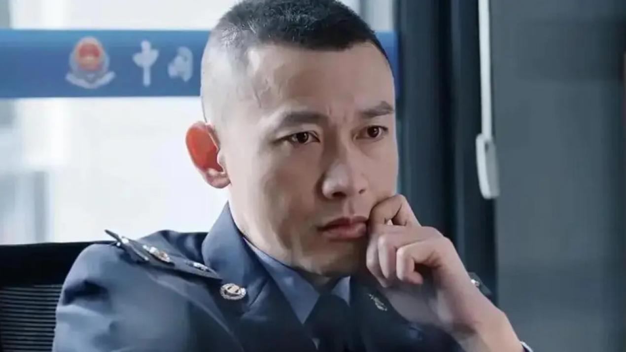 无论身处何种环境，都要坚守自己的底线和原则！