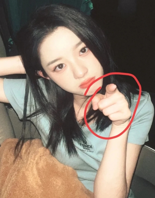 抛开家庭背景不谈，谁没想到？

黄杨钿甜还有这么硬核的一面

不是公司牛，也不是