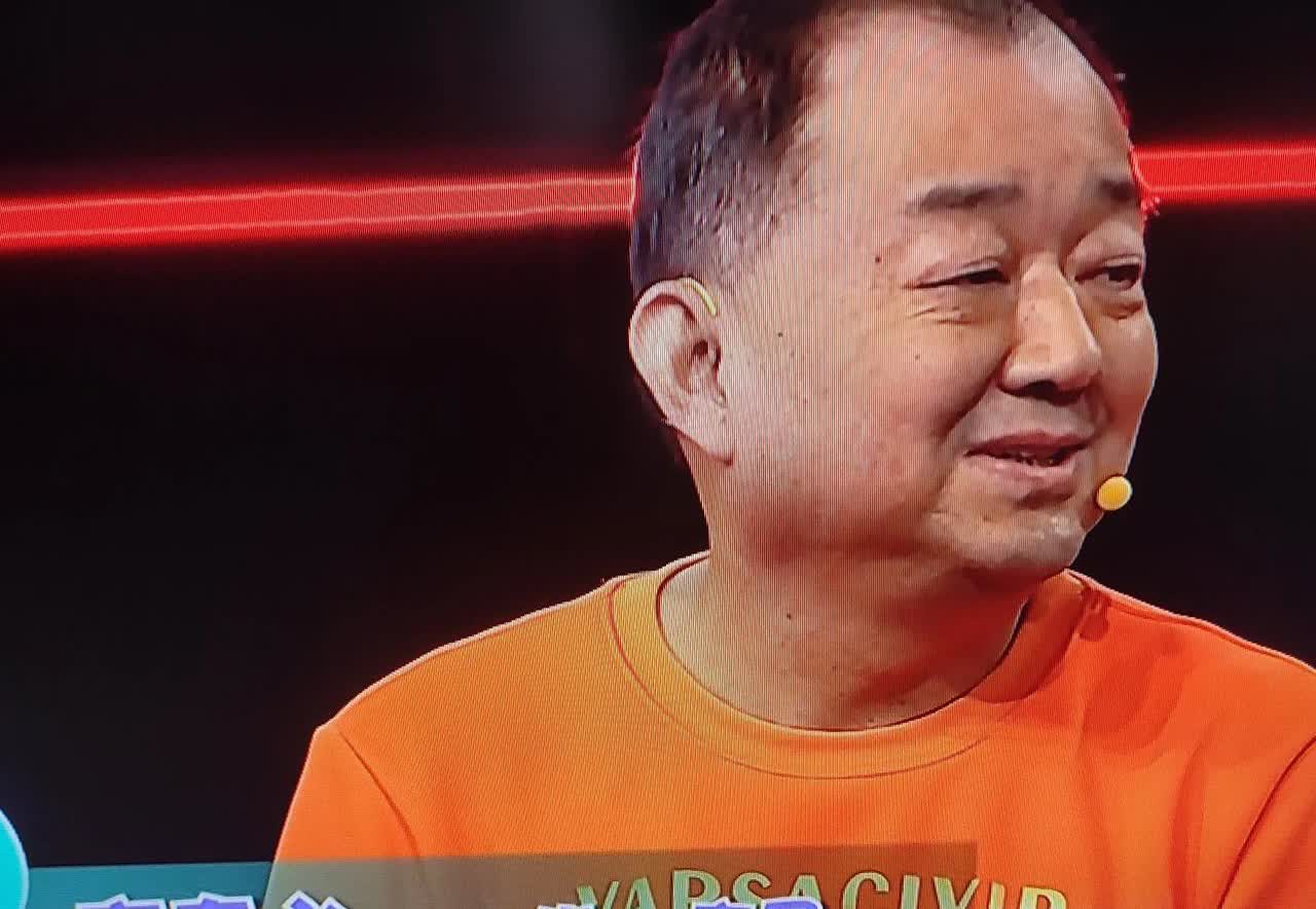 今天周一了“缘来是你”节目开启了五天的中老年专场，宏海休息了二天歇了个大礼拜后带