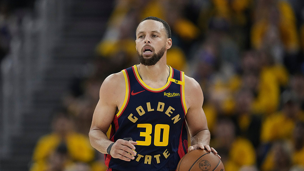 火箭还有机会大逆转？3点已说明！NBA放弃打压3分球，预示着勇士能夺冠？
