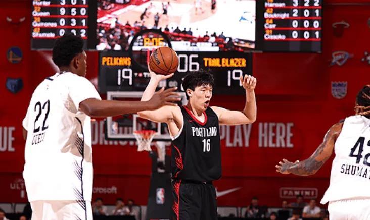 开拓者93-87击败鹈鹕，杨瀚森给大家带来了4个铁一般的事实：
1、调整能力真不
