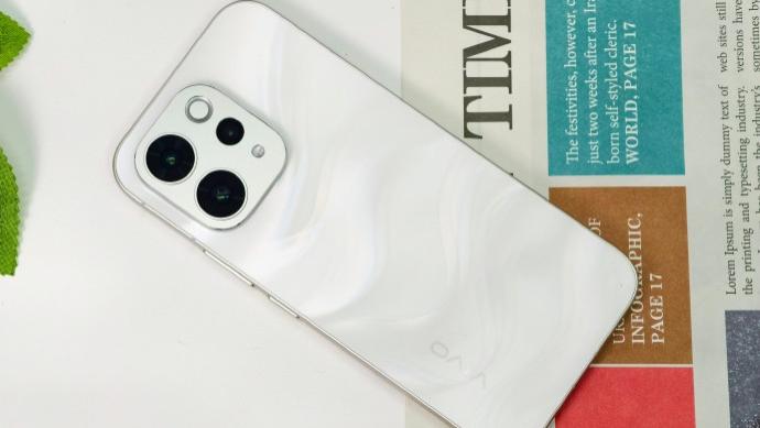 vivo S50「告白」美到让人失语