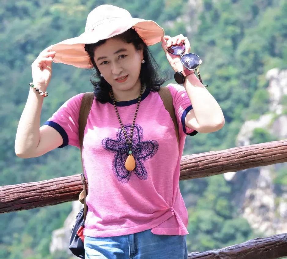 庐山之旅
     作者：一点灵心
      2025年8月9日
    今虽