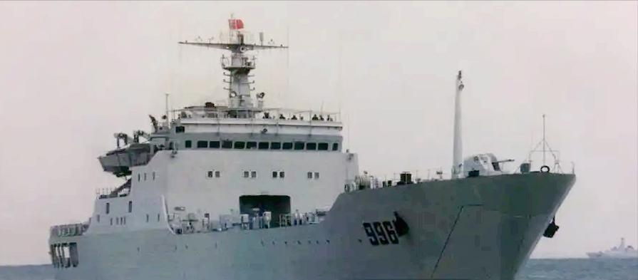 中国为何继续大量建造已过时的072A登陆舰？因为军舰还是太少了，哪怕是炮灰也得大