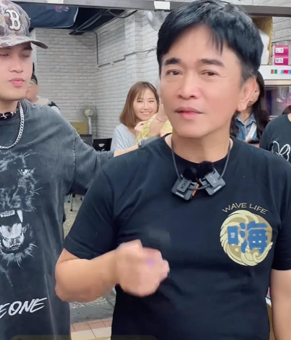 吴宗宪谈大S后事很谨慎





娱乐圈真是个神奇的地方，遍地都是人精啊！这不，