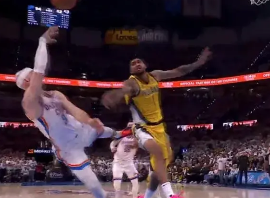 NBA总决赛打到现在，雷霆的优势在哪里？
总决赛2-2，下一场天山王！两支年轻球