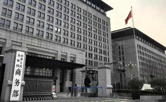 中国与多国达成共识

为有效应对美国关税政策带来的冲击，中国近期积极与多国展开沟