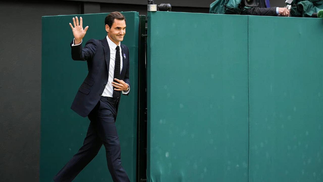 ATP 位居世界排名前十周数最多的十名球手
（公开赛时代）
三巨头包揽前三名，费