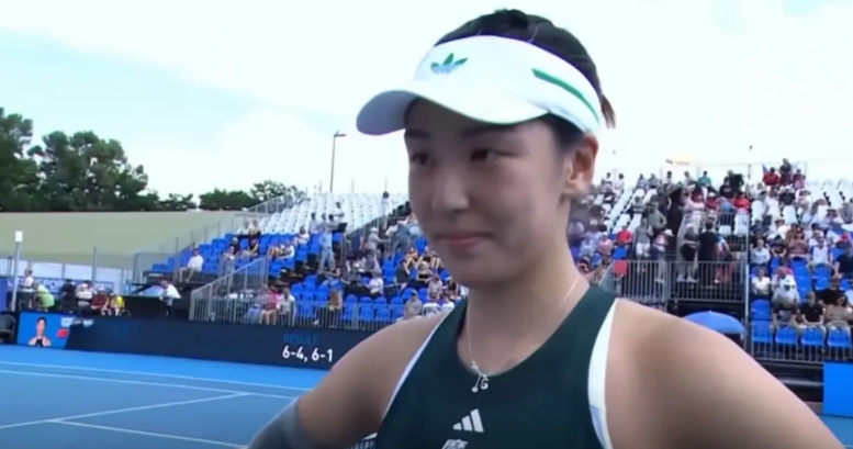 王欣瑜腿伤复发，半决赛惜败回家
北京时间，7月25日晚上，WTA250布拉格站，