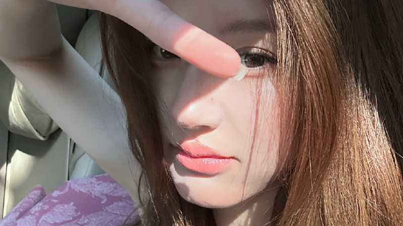 赵露思霸气回应利用网友解约风波：一场顶流与资本的生死博弈