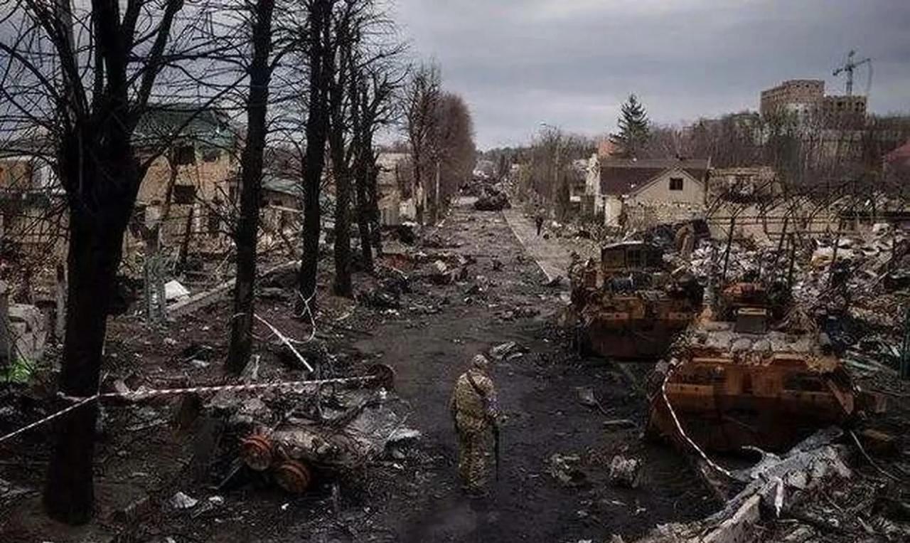 乌克兰兵源枯竭
据美国媒体报道，乌军总共动员了大约156万人，在三年冲突书消失了