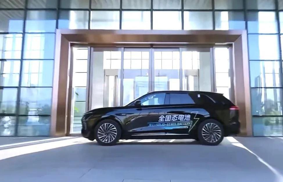 比亚迪没做到，宁德时代没做到，奇瑞做到了
国产固态电池装车测试，奇瑞要改写游戏规