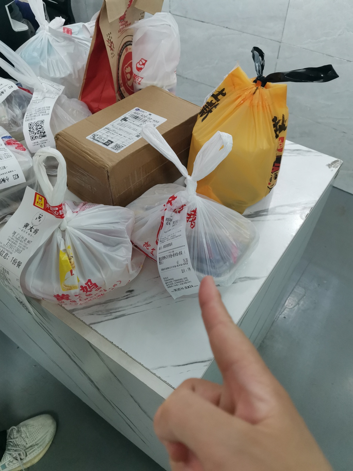 送外卖，今天你指了吗？据说这是专送团队里拍照专业的操作