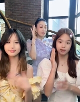 钟丽缇二女儿和小女儿都是和第二任丈夫严铮所生，虽然生父颜值并不出众，但两个女儿长