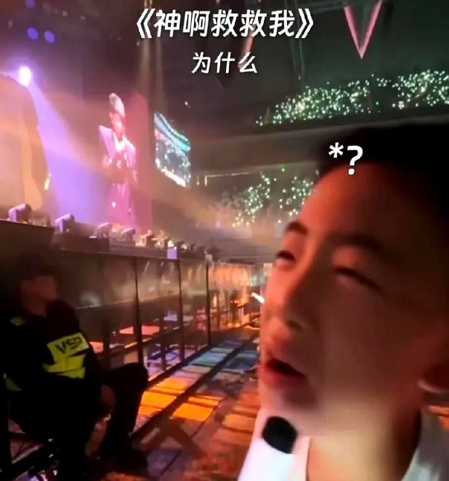 通过看陈小春和谢霆锋的演唱会，就看出来两个男人家庭生活的幸福程度了。

陈小