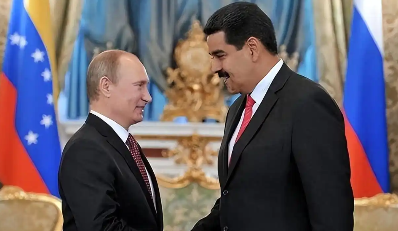 面对美利坚要启动“南方之矛”行动的威胁，委内瑞拉总统马杜罗在表现出坚韧勇气的同时