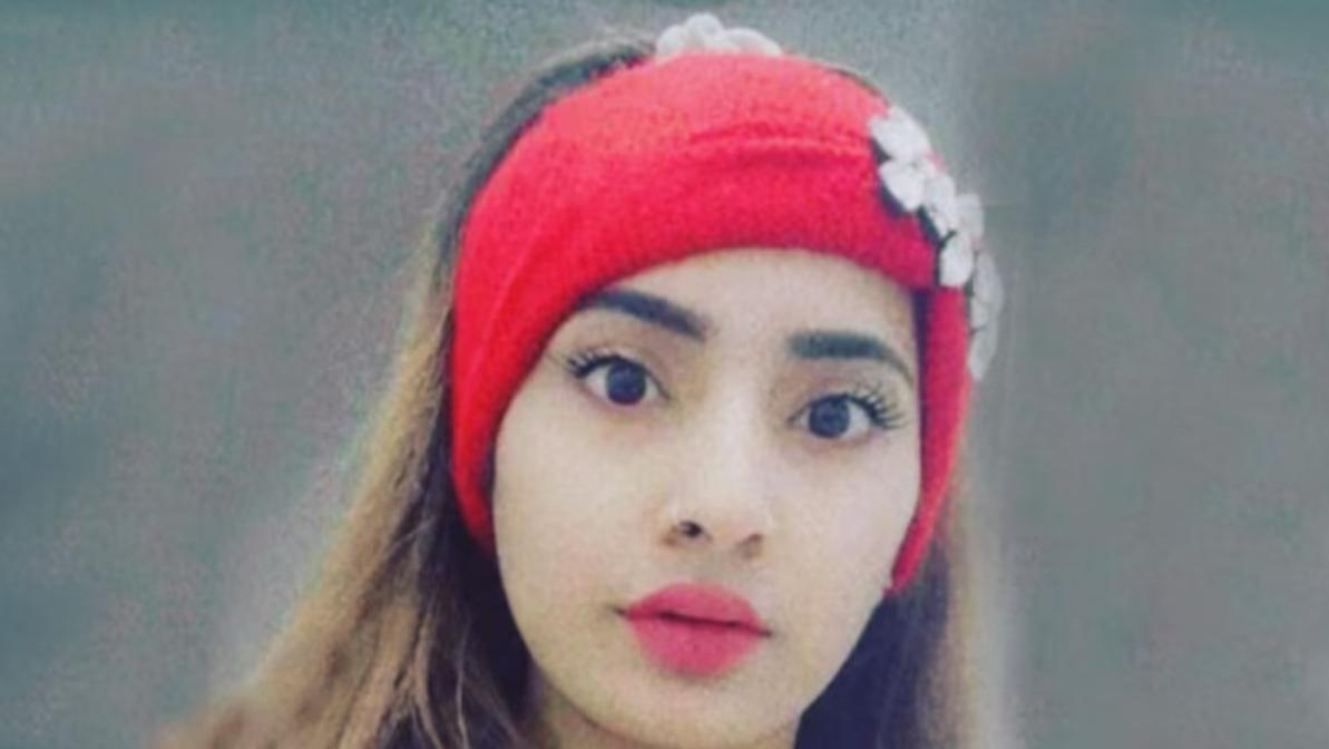 巴基斯坦少女被全家联手杀死，只因和男友亲密合照被家人看到？