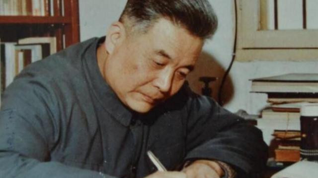 邓稼先：因核辐射患癌，临终前曾问妻子：30年后，还有人记得我吗