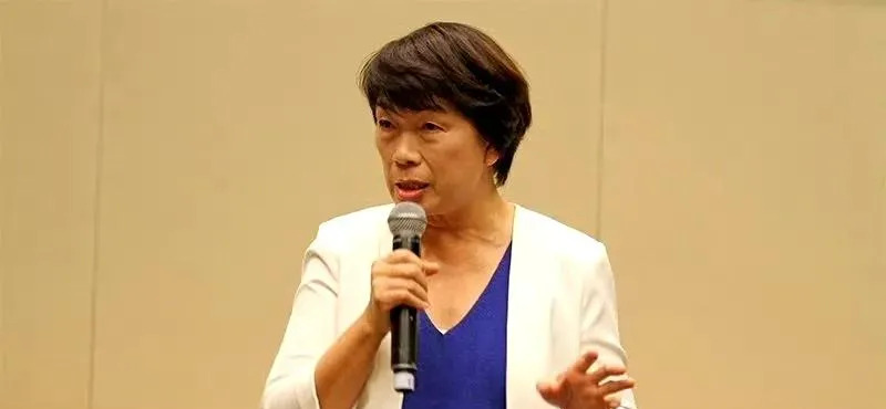 龙应台谈台湾时间不多

















台湾的命运，难道像定时炸