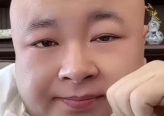 老狗细数“超一线”网红统一下场都很惨！
           老狗直言玩互联网，