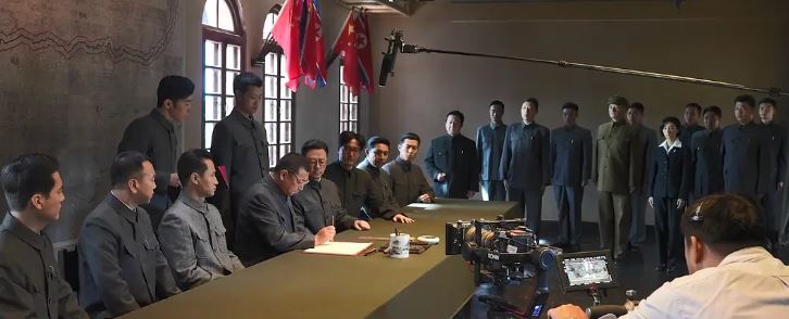 怎么还有人不明白，《志愿军》系列主要侧重的就是文戏！
《志愿军：浴血和平》上映后