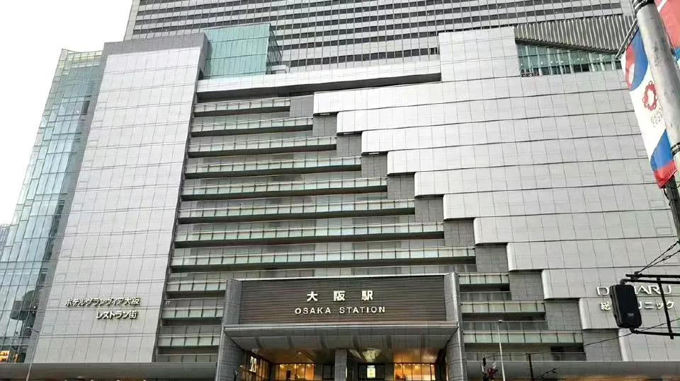 见证中国人的团结！迪利热巴签证在日本遗失被困机场，同胞伸援手