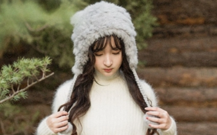 我劳心费力把女儿养大，她竟然要离家出走，我直接先她一步离开，她悔不该当初哭求我回去