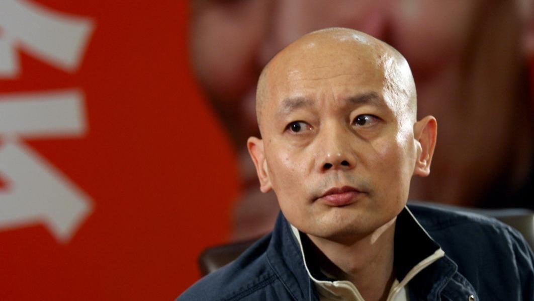 一线明星林青霞的母亲，为何五次自杀，最终从12楼跳下？