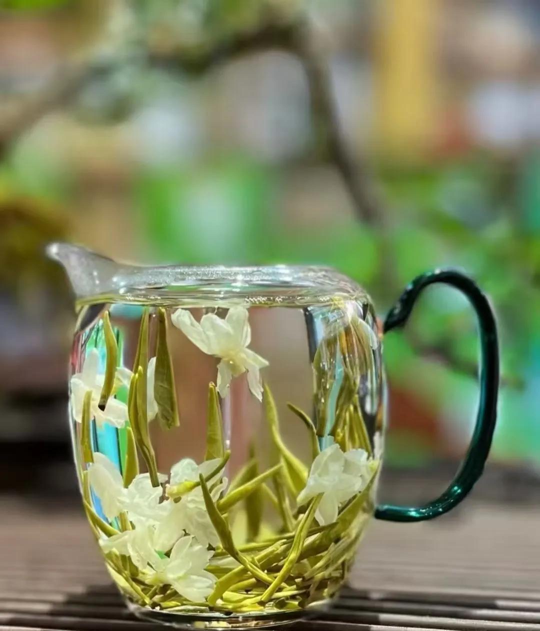 茶水汤质鉴赏，这边你觉得怎么样？[吃瓜群众]