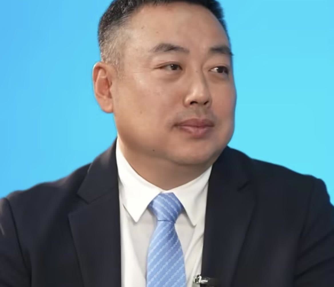刘国梁，孔令辉，郎平
蔡斌，周继红，姚明
林丹，郭晶晶，王励勤
你们都是体