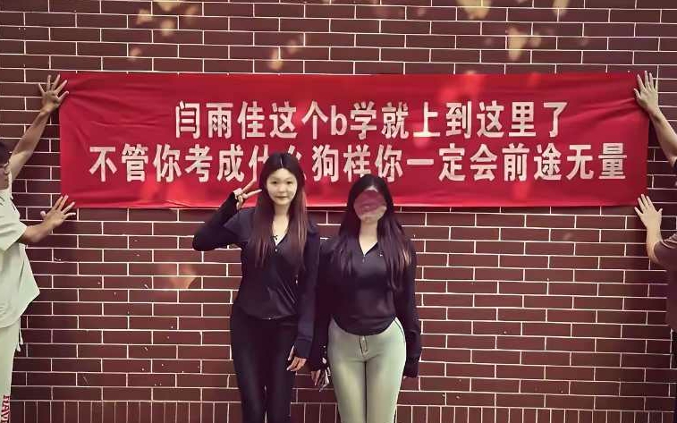 毕业照这么拍你觉得怎么样？是你理想中的毕业照吗？