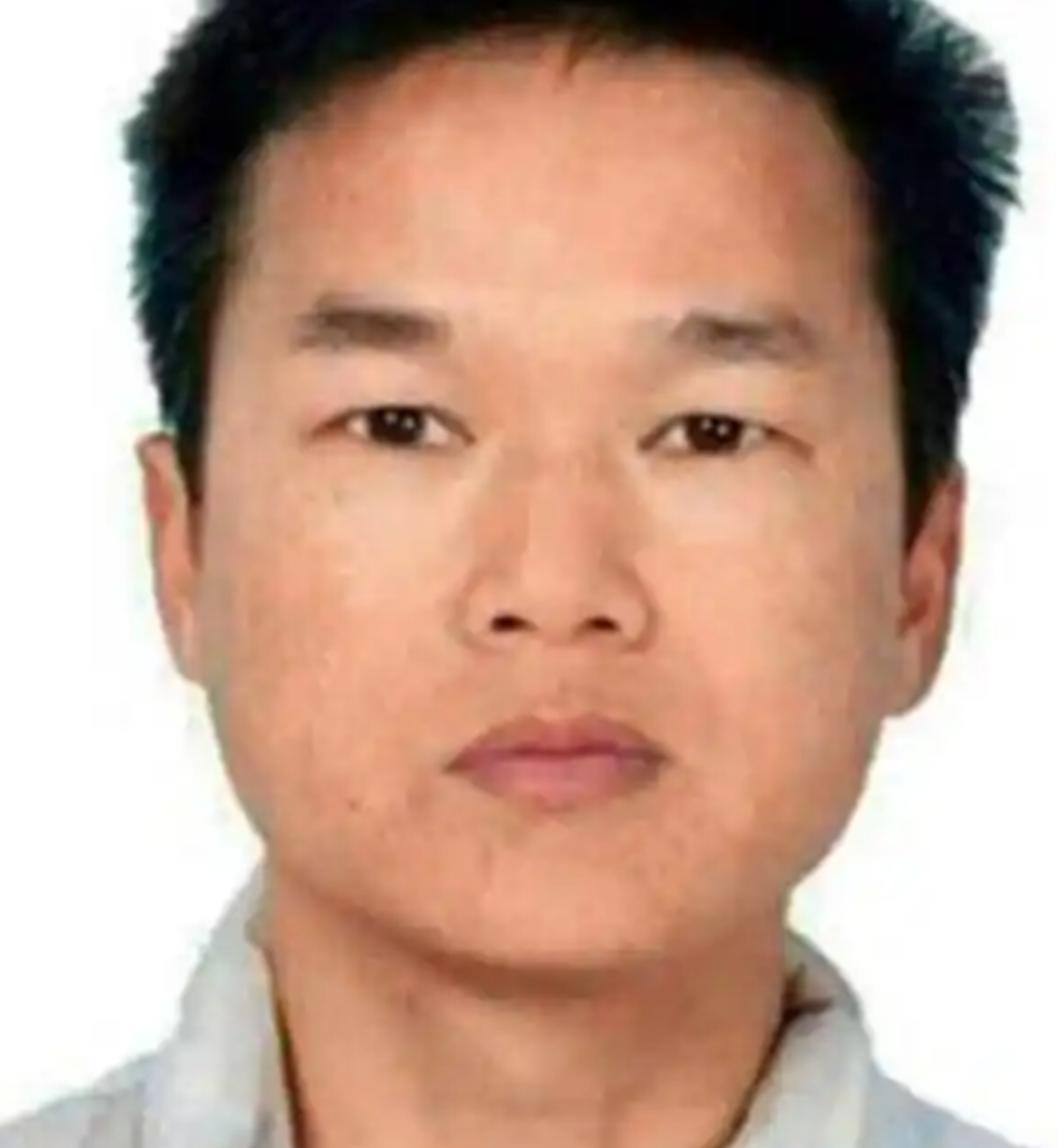 2019年，张扣扣的生命走到尽头。在执行枪决之前，他绝望的看着父亲，说出这辈子最