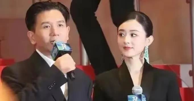 传说中赵丽颖的新男友：眼神骗不了人，两人望向彼此眼神都是崇拜