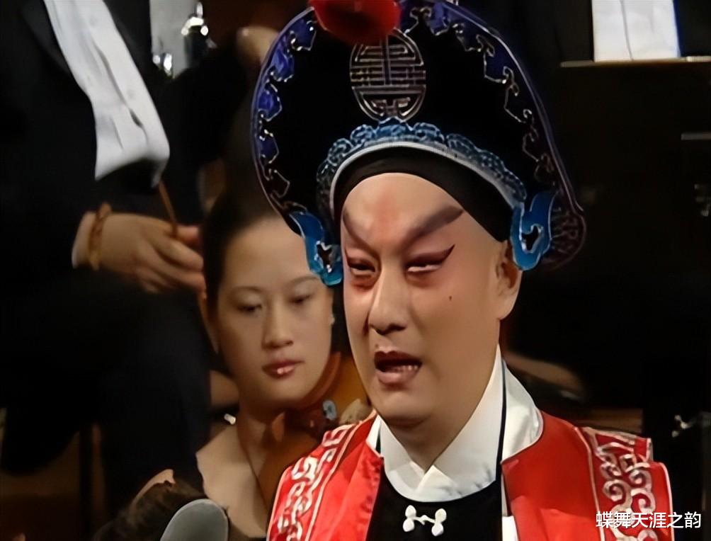 他是京剧界的活宝, 巅峰时堪比于魁智, 却被好兄弟坑惨? 晚年无子, 谁来送终?