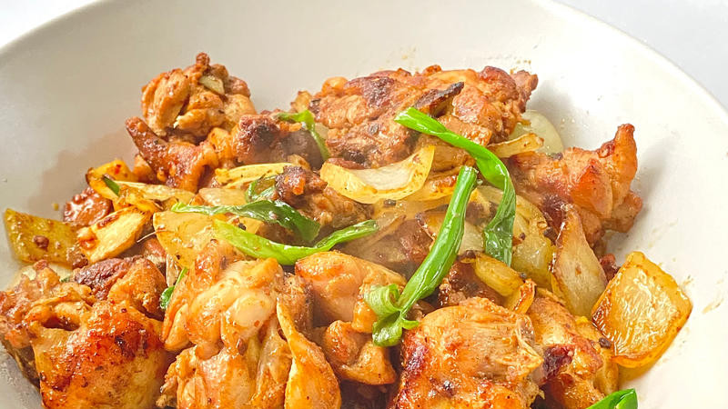 酥到灵魂出窍：家庭版椒盐鸡的摇滚炸鸡梦