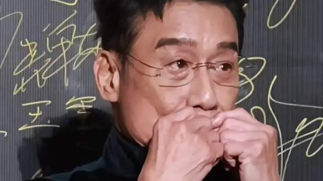 为啥年轻人迷上67岁梁家辉？年度最意外顶流，daddy魅力难挡